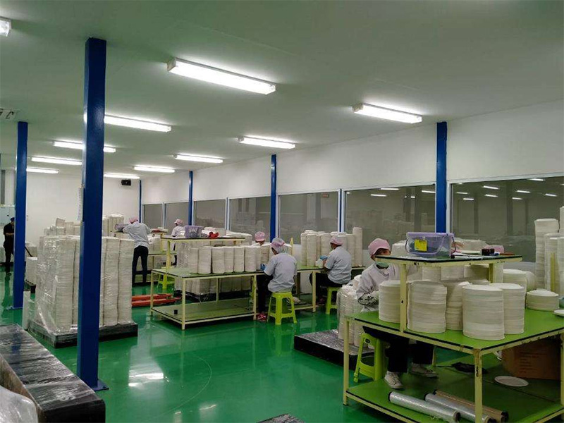 వాణిజ్య అడ్డంకులను విస్తరించడం, ప్రపంచ కస్టమర్ పరిష్కారాలను అందిస్తుంది